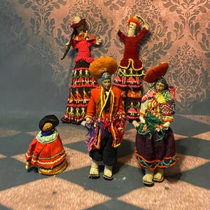 Lot of 5 Vintage, Haunted Dolls - Vintage Ethnic Dolls - South American Dolls