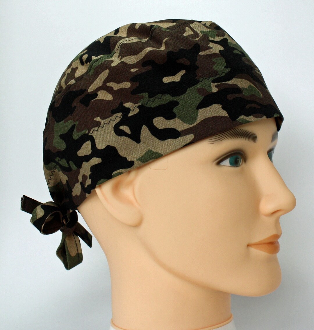 Camouflage Surgical Scrub Caps for Men, Men's Scrub Cap With Tie Back and Buttons, Unisex Camo