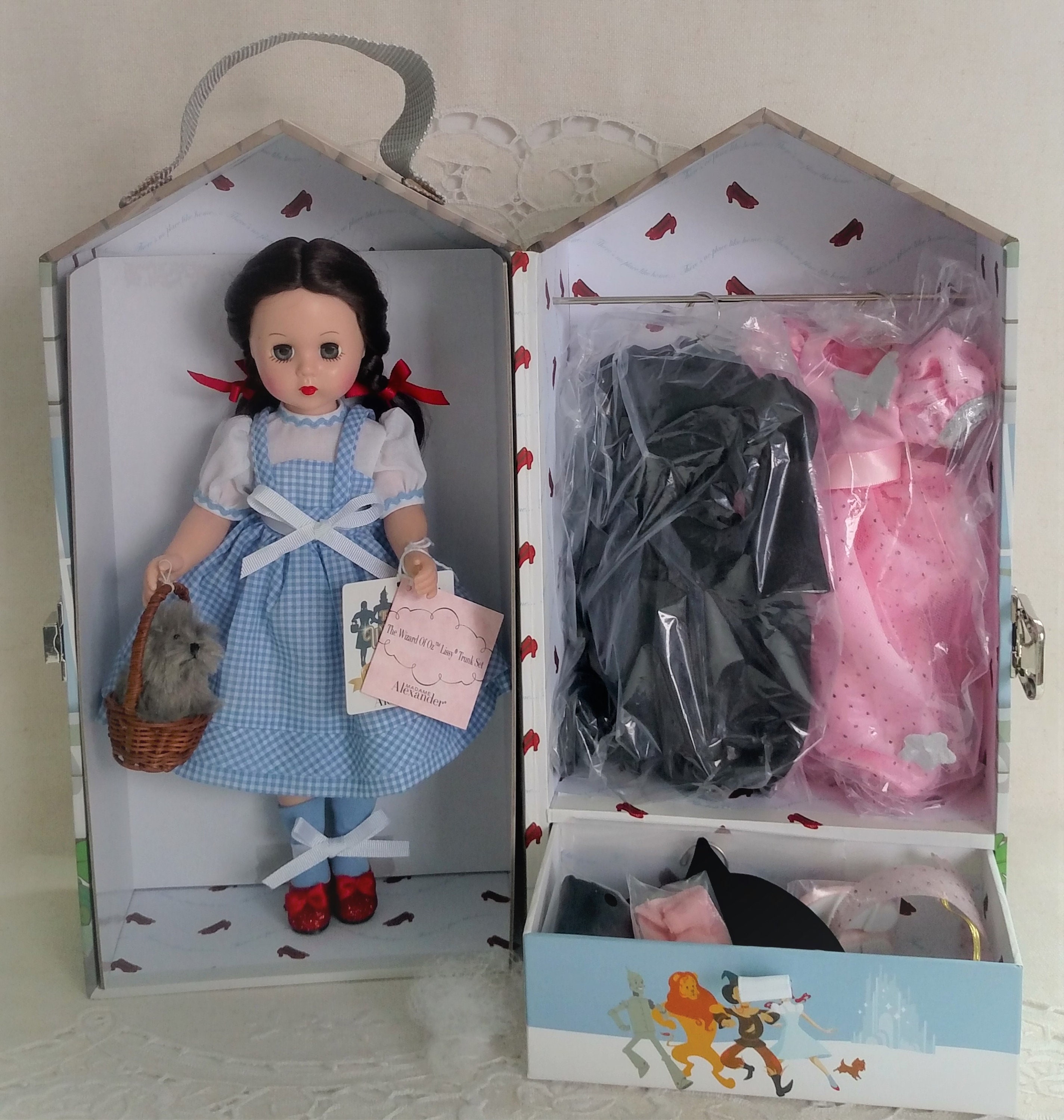 madamY♪ The Wizard of Oz Lissy Trunk Set, HTF, NRFB, Madame