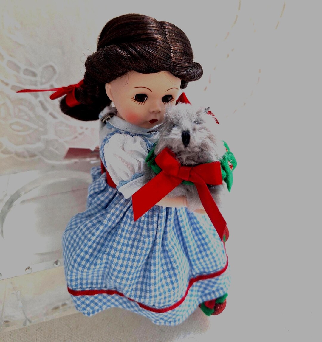 Dorothy Christmas, Bent Knee, NRFB, HTF, Madame Alexander, 8