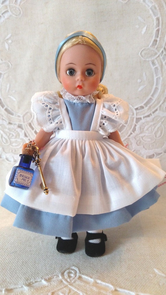 vintage alice in wonderland madame alexander doll