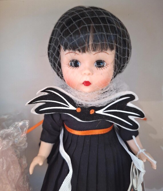 The Nightmare Before Christmas, Madame Alexander, 8