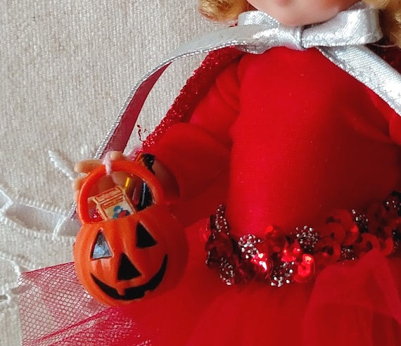 Little Devil, Madame Alexander, 8