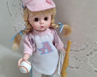 Wendy, Madame Alexander, 8