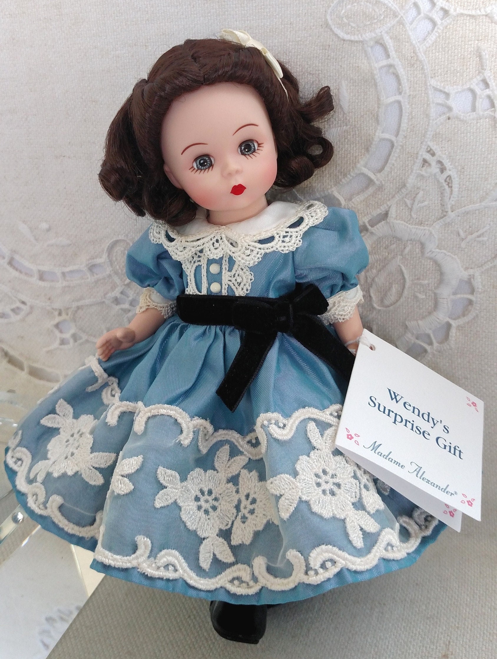 箱付）マダムアレクサンダー / Wendy's Surprise Gift 【公式通販】
