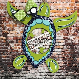 Turtle door hanger