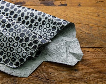 Zwart-wit rundleer met krokodillenreliëf voor portemonnees, tassen en schoenen
