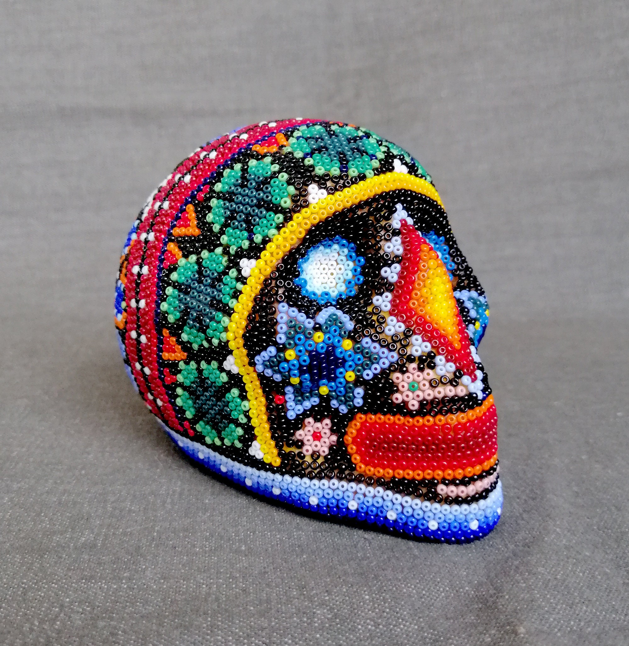 Huichol art skull deals
