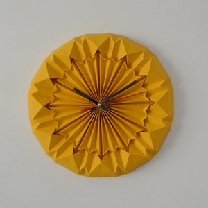 Lightplay Origami Wall Clock - yellow