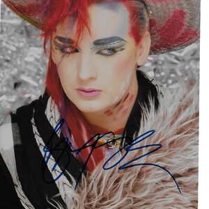 Hit Making Singer &quot;BOY GEORGE&quot; Sehr schön signiert 8x10 Photo