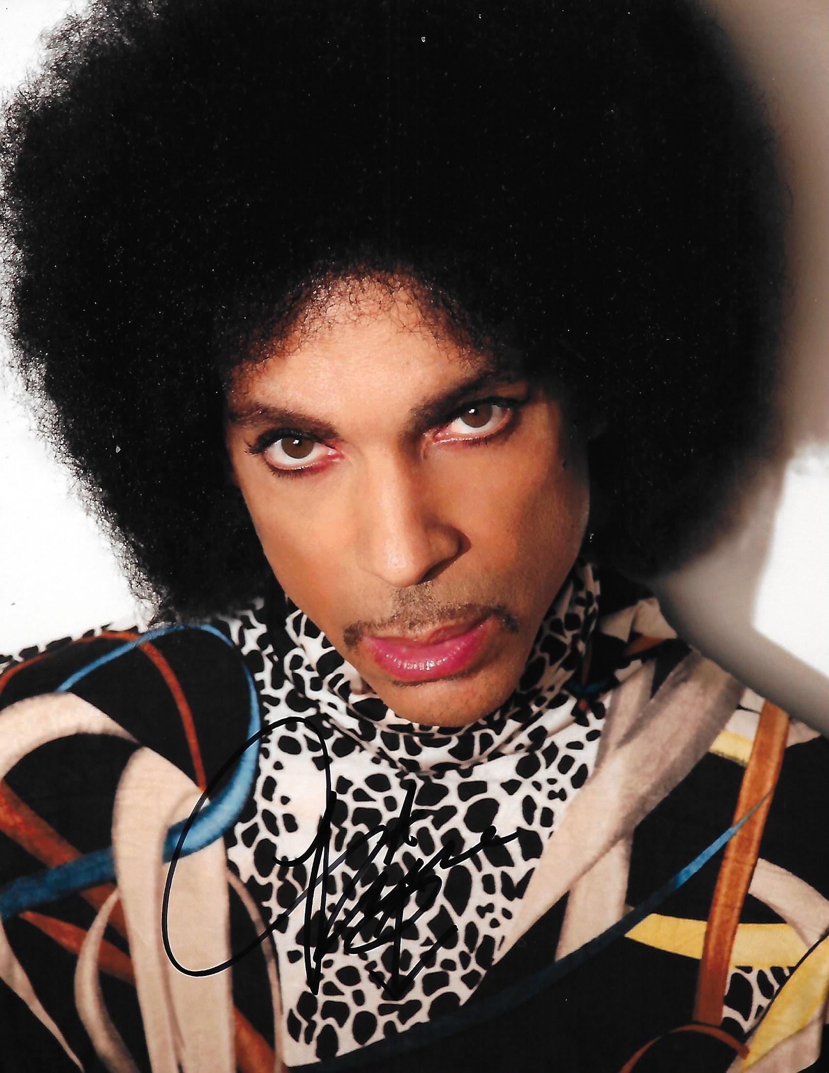 Super Star Musician and Rock Icon "PRINCE" Awesome Signed 8x10 Photograph