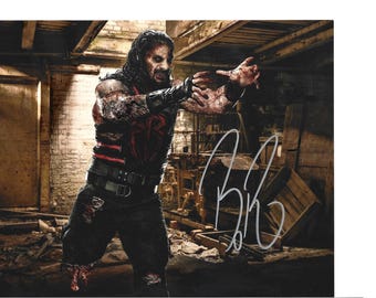 Mistrz wrestlingu ROMAN REIGNS, ładnie podpisany obraz 8x10