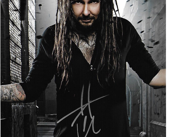 Entertainer Singer and Songwriter JONATHAN DAVIS Great Looking Signed ...
