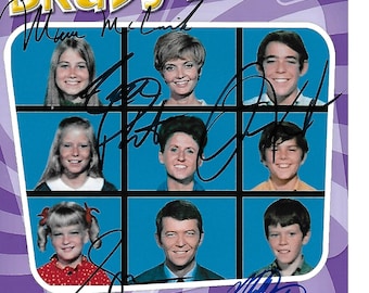 All Time Favorite Tv Series &quot; The Brady Bunch&quot; Cast Autographed 8x10 Family Pic