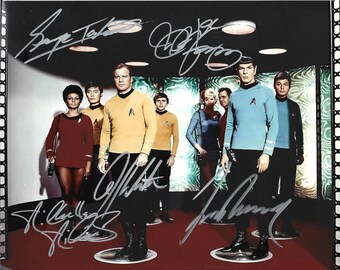 Super Tv Series "STAR TREK" Main Cast Signed 8x10 Movie Set Photograph
