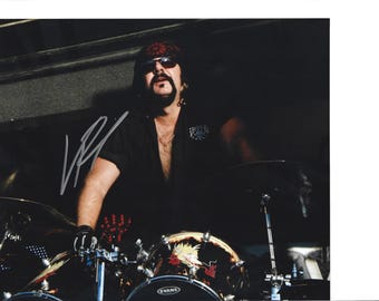 Hard Rocker VINNIE PAUL Super Nice  Up Close Autographed 8x10 PHoto