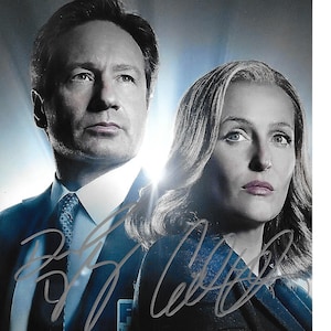 Long Running Tv Series &quot;X Files&quot; Dual Cast Autographed 8x10 Promo Pic