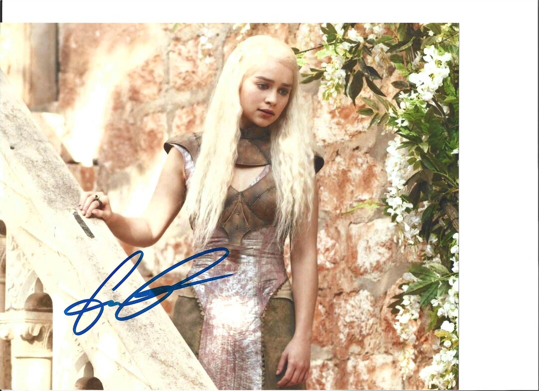Very Talented Actress EMILIA CLARKE Very Nice Autographed 8x10 Photo - Etsy