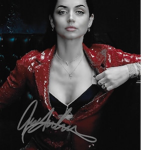 Zeer getalenteerde actrice Ana De Armas Super mooi gesigneerde 8 x 10 foto!