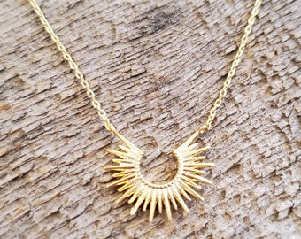 Sunny Necklace - Etsy