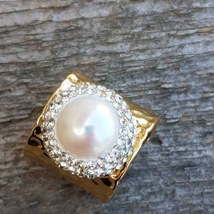 Gold Pearl Cigar Ring