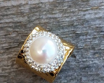 Gold Pearl Cigar Ring