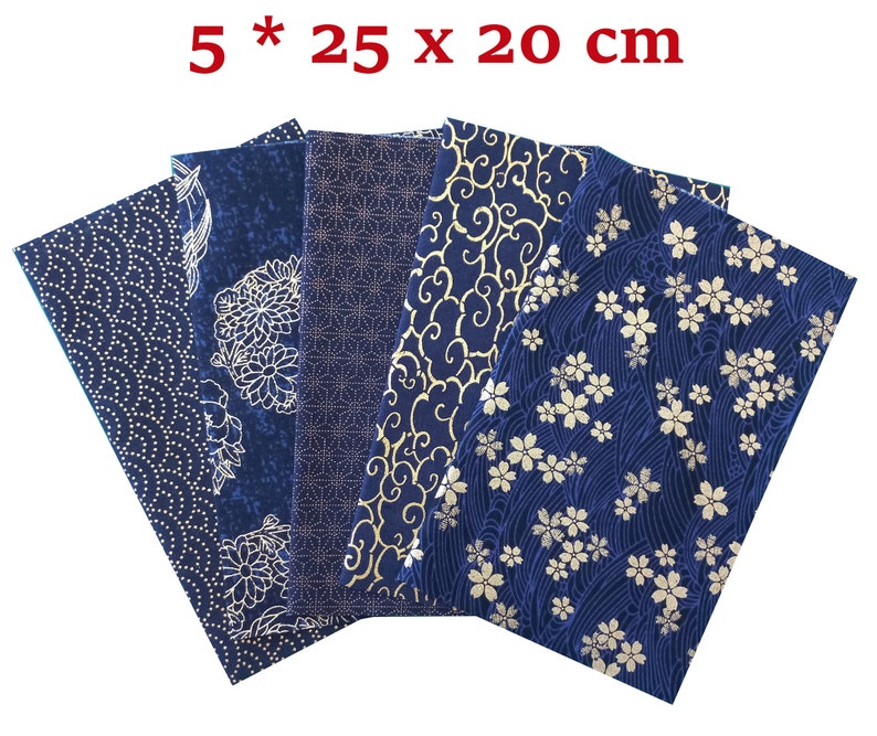 Tissu japonais, lot 5 coupons 20 x 25 cm, tissu coton, tissus japonais, fleurs et motifs géométriques, mercerie, couture, bleu marine et or image 1