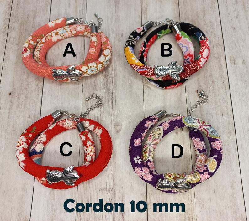 Bracelet double rang, bracelet multirangs, bracelet tissu japonais, bijou japonais, cordon chirimen, tissu japonais, carpe koï image 4