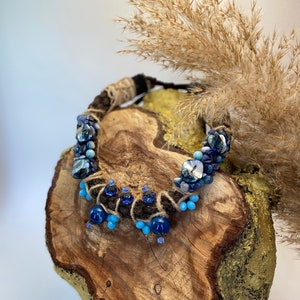 Collier en lapis lazuli, collier bleu pour femme, collier avec pierre de naissance, collier de perles de cristal, bijoux de créateur uniques, cadeau d&#39;anniversaire