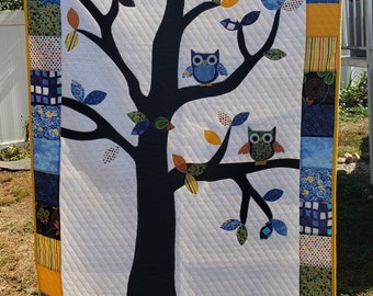 Whooo...Loves Ya Baby! Quilt, owl quilt, baby quilt, nursery decor, nursery quilt