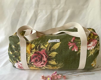 Sac bowling en tissu vintage vert fleuri