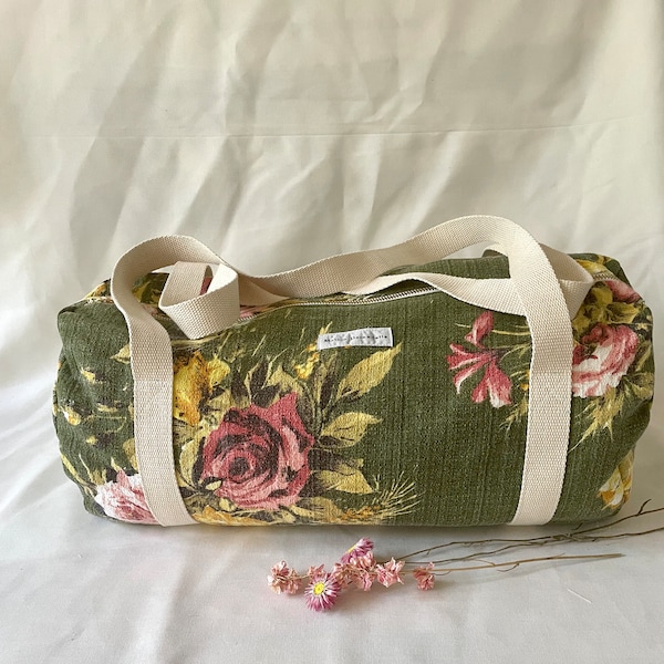 Sac bowling en tissu vintage vert fleuri