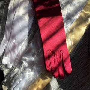 SATIN GLOVES      OPERA length  23 inches     quantity deals   shipping discounts on quantity   item no. S002