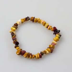 Elastic Mokaite Chips Bracelet / Natural Semiprecious Stones Bracelet // Semiprecious Stones Bracelet, mocaite, mookaite