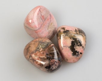 Tumbled rhodonite / tumbled semiprecious stones S / pocket stone // tumbled rhodonite stone