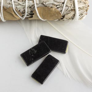 Shungite Round and Rectangular Adhesive Plate - EMF Shield Protection for Cell Phone Smartphone Computer Laptop Notebook / Gift for Him