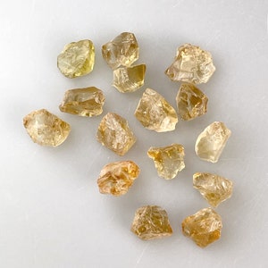 Rough Citrine Quartz XS, rough stone, natural hard stone // Crystal healing, rough stone, Rough Citrine Quartz XS