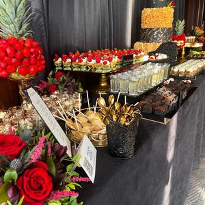 Desserts et décoration de table à desserts
