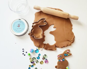 Chocolate Easter Bunny Playdough Sensory Kit, Spring Pretend Play, Playdoh Pretend Baking and Cookie Making Play Kit