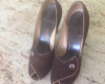 Vintage Shoes 1940's Brown Suede I. Miller