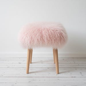 Stools from Homenvi on Etsy