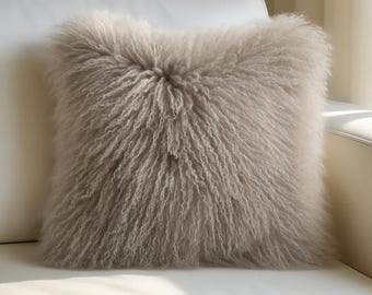 Real Mongolian Fur Pillow 45 x 45 cm Cover Natural Sheepskin Beige Fluffy Cushion Soft Cozy Throw Accent Sofa Luxury Home Decor
