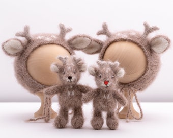 Pre-order. Knitted reindeer. Christmas deer. Rudolf. Knitted newborn photo props.