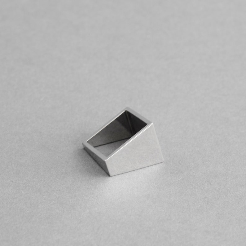 RHODIUM SQUARE RING. Modern shining ring, minimal and geometric Jewelry handmade. image 3