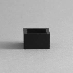 MK3 Black Concrete Square Ring – Minimalist Geometric Jewelry, Handmade Cement Ring