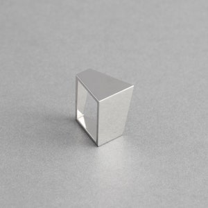 RHODIUM SQUARE RING. Modern shining ring, minimal and geometric Jewelry handmade. image 2