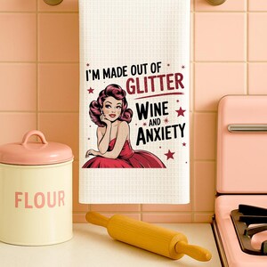 Retro Housewife Towel, Waffle Towel, Tea Towel, Funny Kitchen Towel, Sarcastic Retro, Dish Cloth, Snarky Retro Woman, Hand Towel