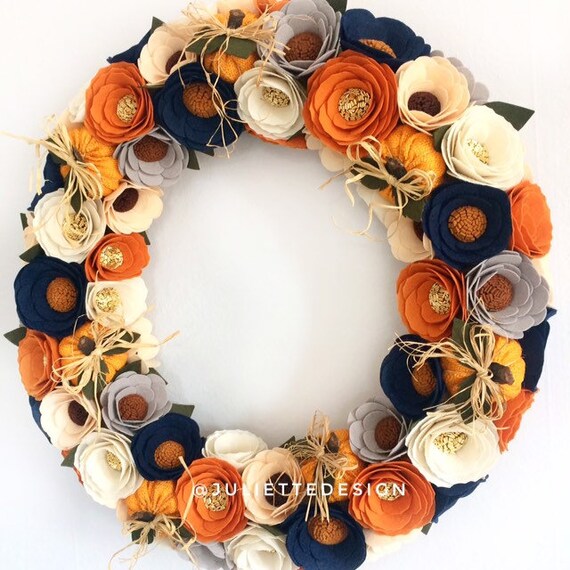 Halloween Wreath Halloween Wreath with Burlap Pumpkins