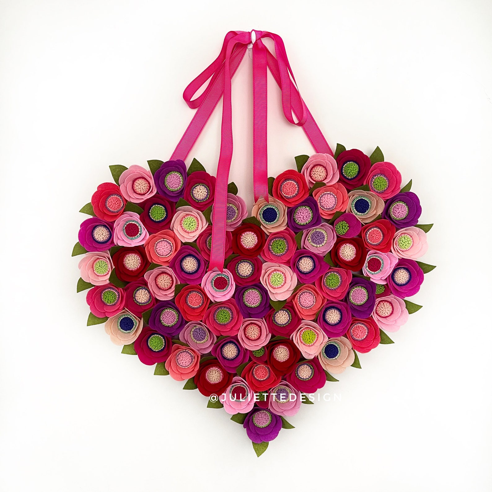 Heart Wreath Felt Valentine Wreath Heart Flower Wreath Etsy