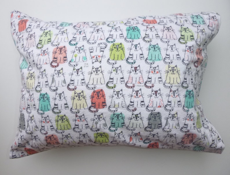 Made to Order Cotton Flannel Pillowcase Colorful Outlined Cats